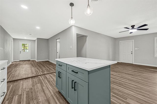 6511 Belmark Street, Houston, TX 77087