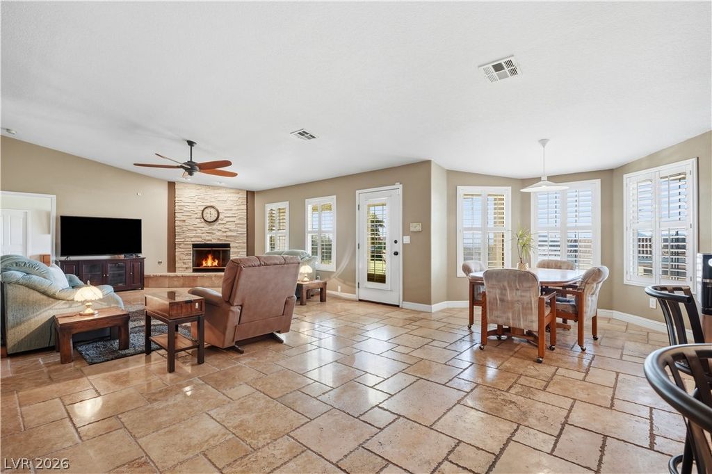 100 East Highland Drive, Henderson, NV 89015 — photo 2
