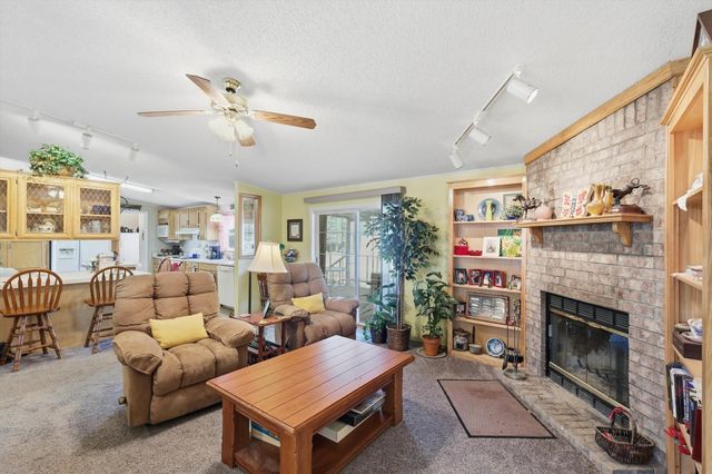 609 Cedar Mills Road, Gordonville, TX 76245