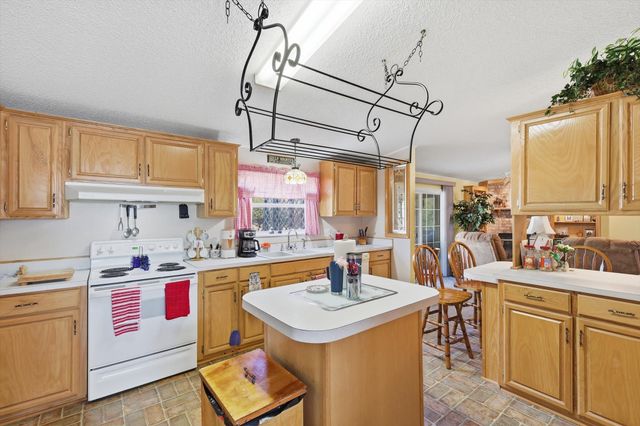 609 Cedar Mills Road, Gordonville, TX 76245