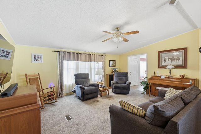 609 Cedar Mills Road, Gordonville, TX 76245