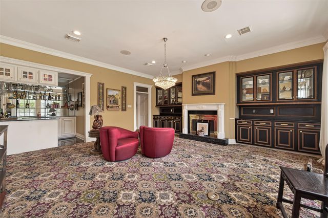 37 Greensward Lane, Sugar Land, TX 77479