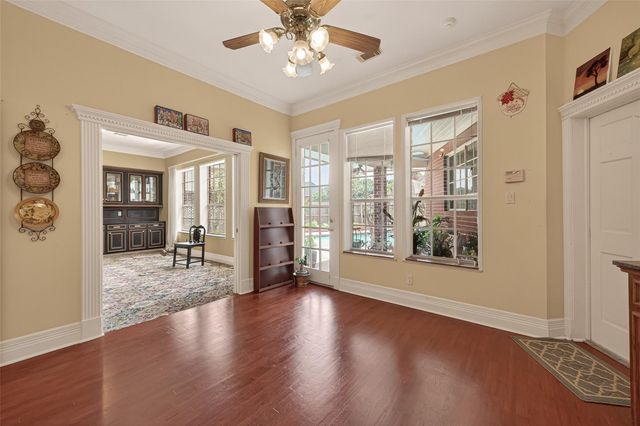 37 Greensward Lane, Sugar Land, TX 77479