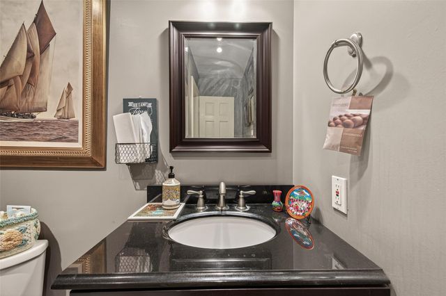 37 Greensward Lane, Sugar Land, TX 77479