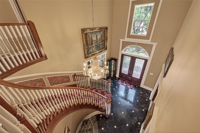 37 Greensward Lane, Sugar Land, TX 77479