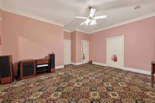 37 Greensward Lane, Sugar Land, TX 77479