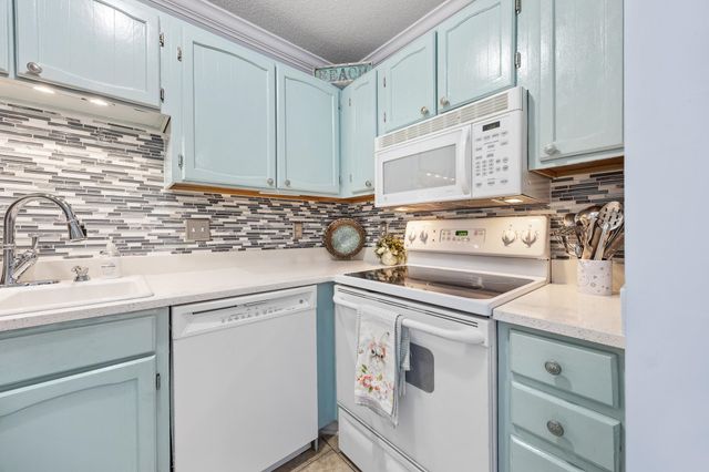 7700 Porcher Dr Apt 3204, Myrtle Beach, SC 29572