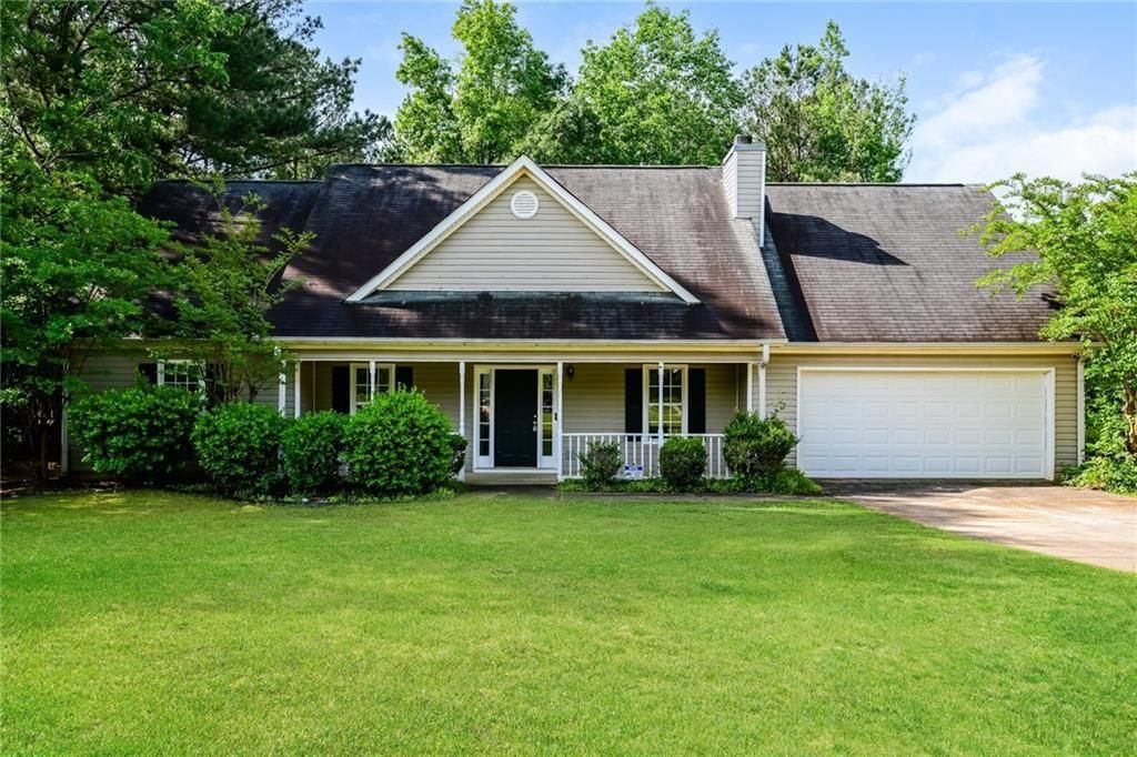 85 Chestnut Drive, Covington, GA 30016