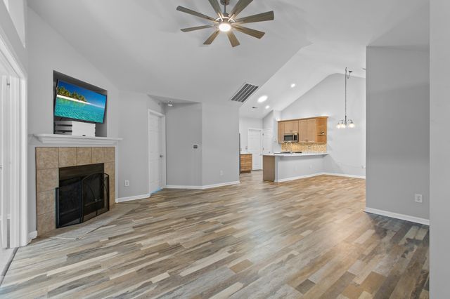 8800 Dorchester Road Unit 3304, North Charleston, SC 29420