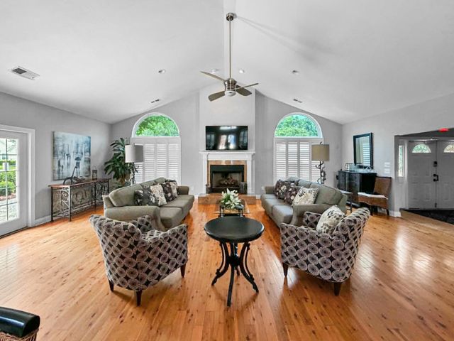 8800 Dorchester Road Unit 3304, North Charleston, SC 29420