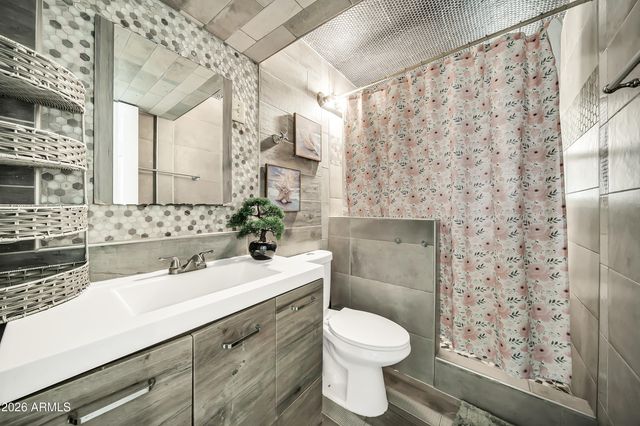 3311 E HARVARD Street, Phoenix, AZ 85008