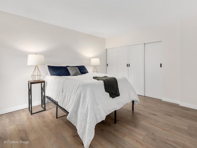 5516 E Lake Drive 92C, Lisle, IL 60532