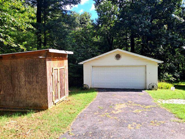 674 MCCOYS FORD RD, Front Royal, VA 22630