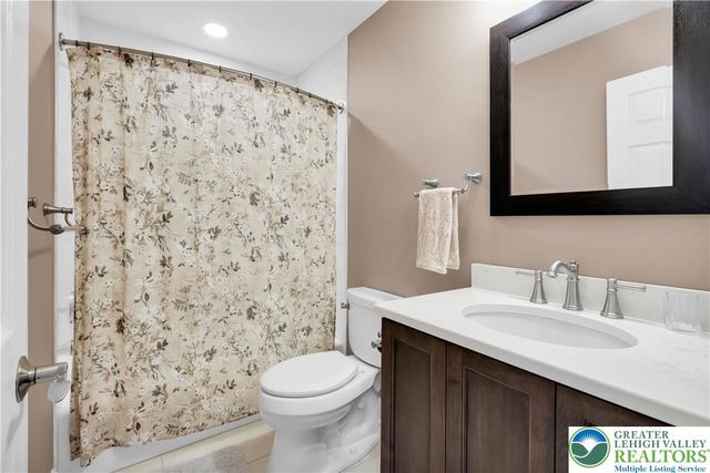 4634 Ashley Lane, Hanover Twp, PA 18017