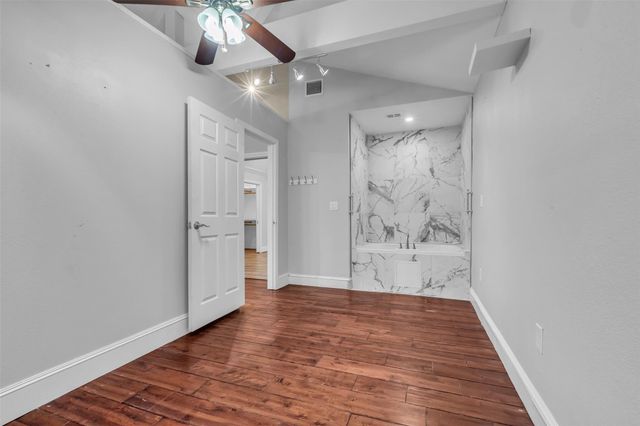 1607 Houston Avenue, Houston, TX 77007