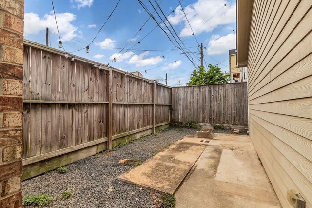 1607 Houston Avenue, Houston, TX 77007