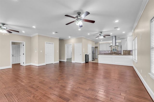 1607 Houston Avenue, Houston, TX 77007