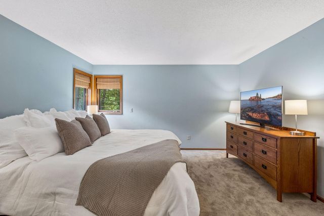 7732 74th Street S, Cottage Grove, MN 55016