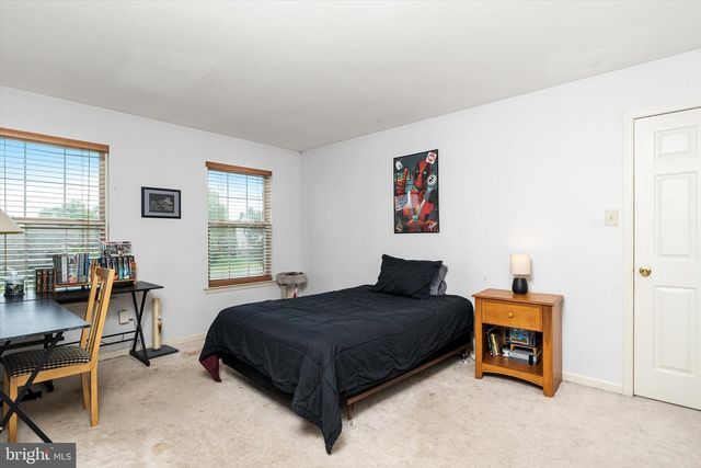 124 KIRSCHLING DR, Woolwich Twp, NJ 08085