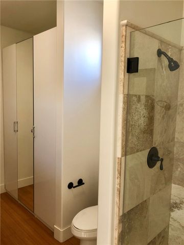 255 W 7th 20, San Pedro, CA 90731