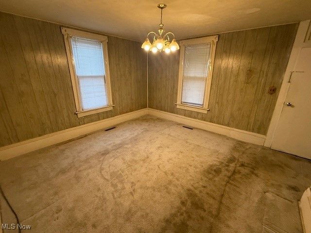 807 Clement Avenue, Belpre, OH 45714