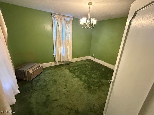 807 Clement Avenue, Belpre, OH 45714