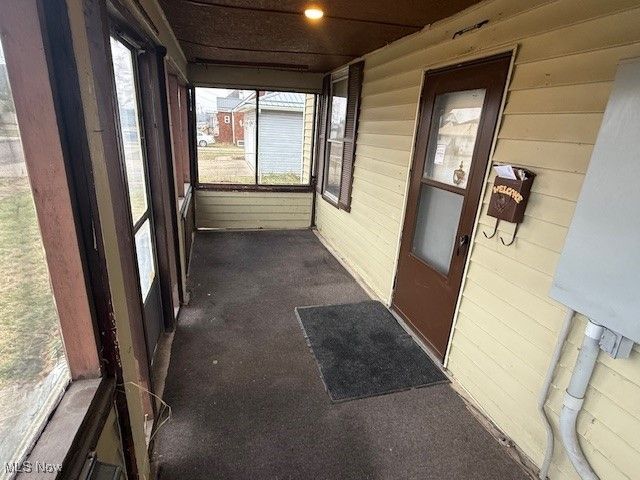 807 Clement Avenue, Belpre, OH 45714