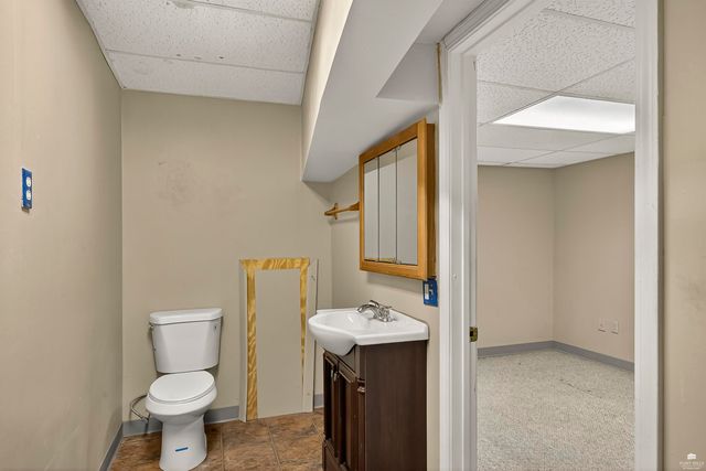 306 3rd Street, Wakefield, KS 67487