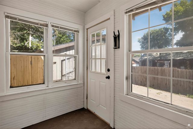 306 3rd Street, Wakefield, KS 67487