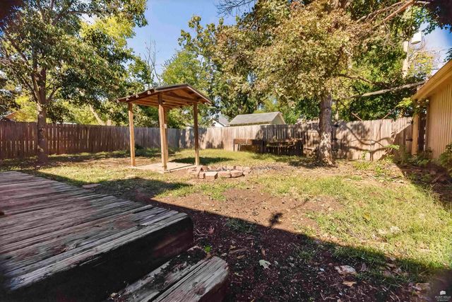 306 3rd Street, Wakefield, KS 67487