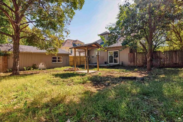 306 3rd Street, Wakefield, KS 67487