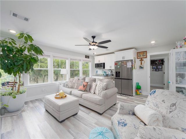 3495 Sutherland Bluff Drive NE, Townsend, GA 31331