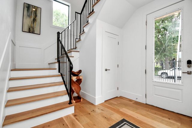 2303 Yupon Street, Houston, TX 77006