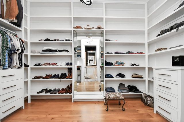 2303 Yupon Street, Houston, TX 77006