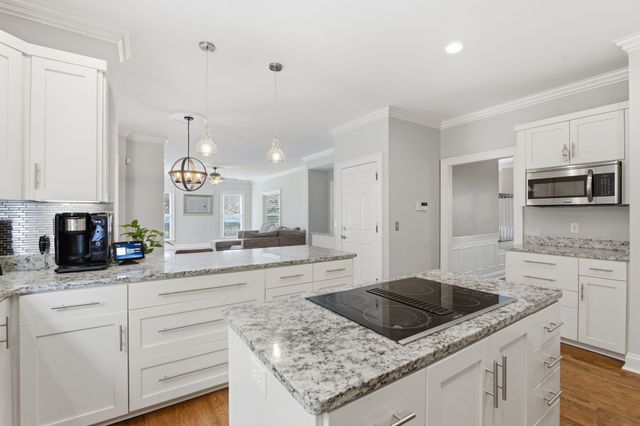 345 Saint Andrews Dr, Franklin, TN 37069