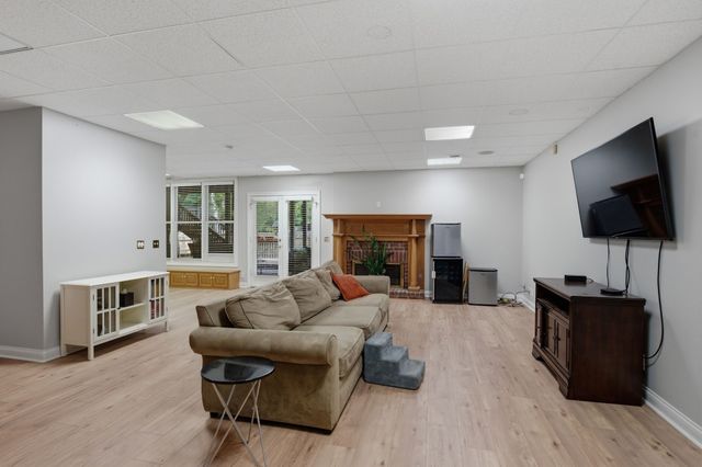 345 Saint Andrews Dr, Franklin, TN 37069