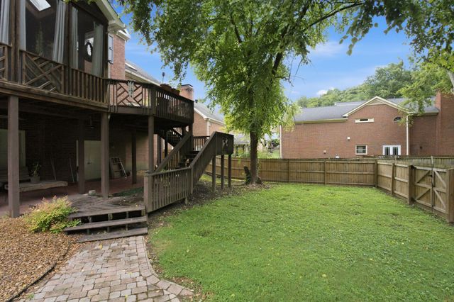 345 Saint Andrews Dr, Franklin, TN 37069