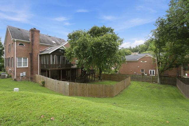 345 Saint Andrews Dr, Franklin, TN 37069