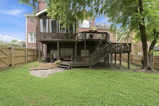 345 Saint Andrews Dr, Franklin, TN 37069