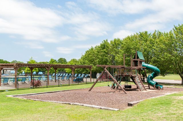 345 Saint Andrews Dr, Franklin, TN 37069