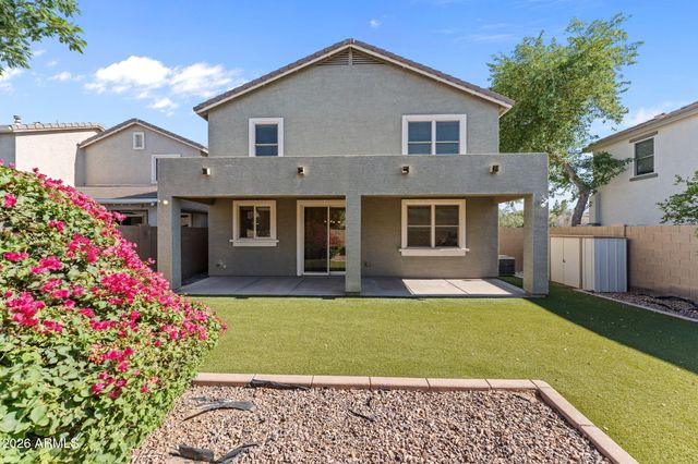 2214 E FRAKTUR Road, Phoenix, AZ 85040