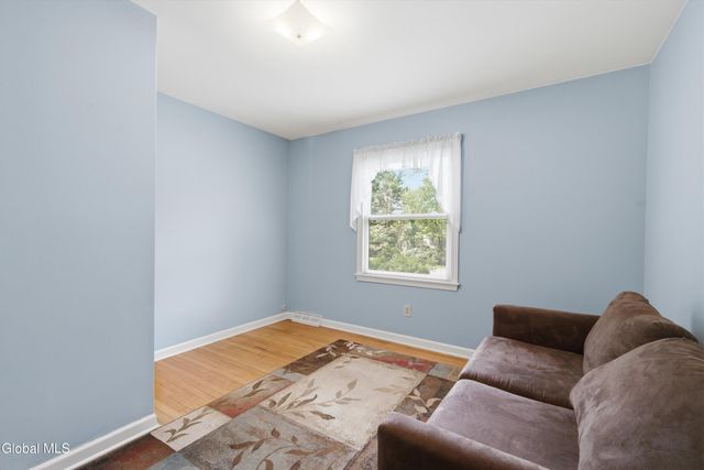 29 Stony Brook Drive, Rexford, NY 12148