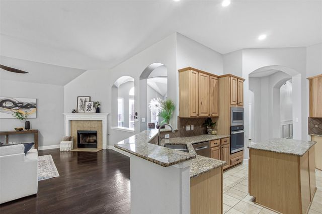 114 McBride LN, Cedar Park, TX 78613