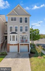 2499 CURIE CT #111, Herndon, VA 20171