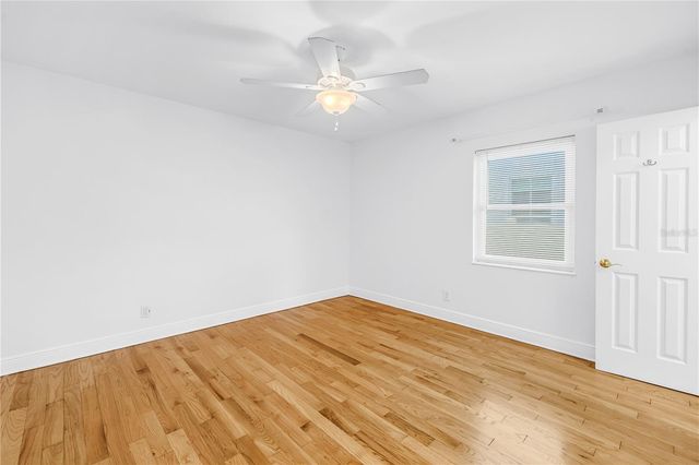 348 11TH AVENUE NE, St Petersburg, FL 33701