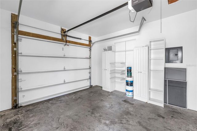 348 11TH AVENUE NE, St Petersburg, FL 33701