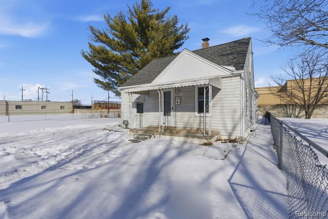 6765 Lozier Avenue, Warren, MI 48091