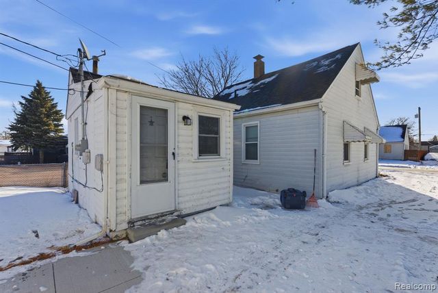 6765 Lozier Avenue, Warren, MI 48091