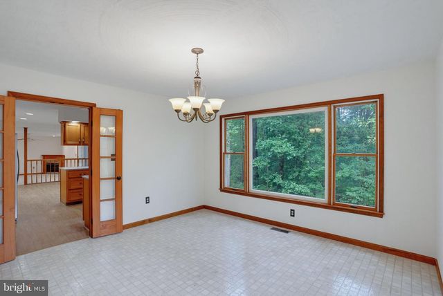 17 S SHORE DR, Lincoln, DE 19960