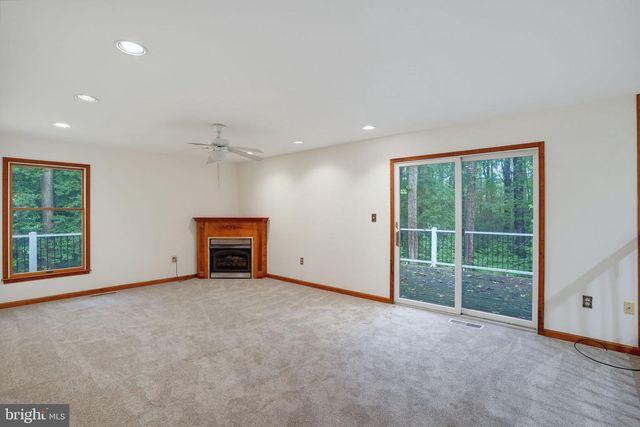17 S SHORE DR, Lincoln, DE 19960